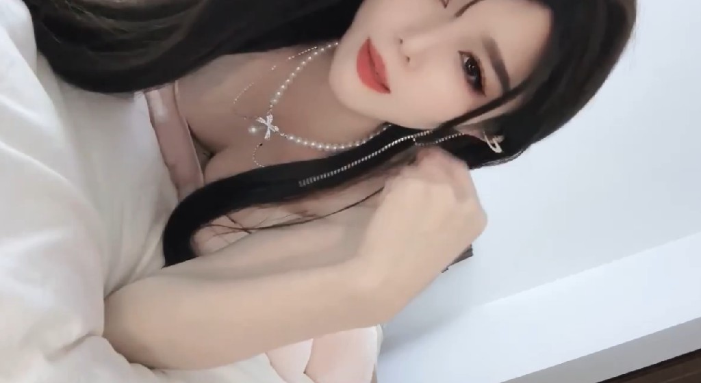 6aG257qn57u/5pKt5aWz56We5pyA5paw5LiL5rW377yM54iG5Lmz5aWz56We57qn5ZCN5aqb5bCk54mp77yB5pyJ6ZKx5Lq655qE546p5YW377yM5YOP5aWz5pif6IyDQkLvvIzlo7Dpn7PlvojnlJznvo4g6L+Y5aS55a2Q77yM
